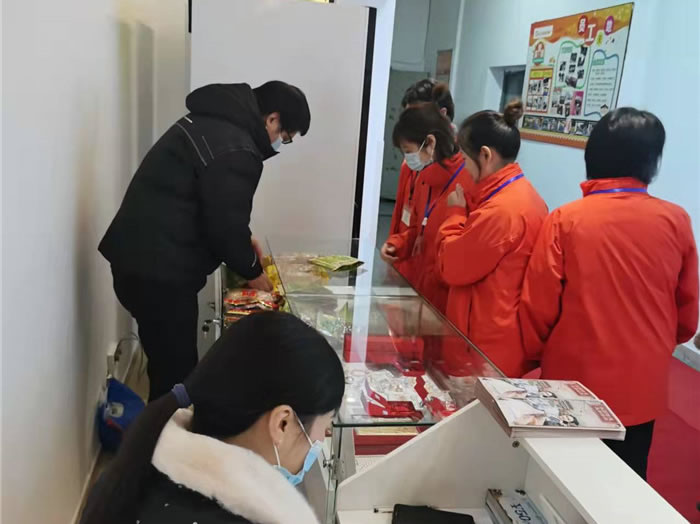 四川中青旅綿陽分社、綿陽市中旅假日旅行社、綿陽自來文化傳播有限公司24H自助售貨服務(wù)盛大開業(yè)